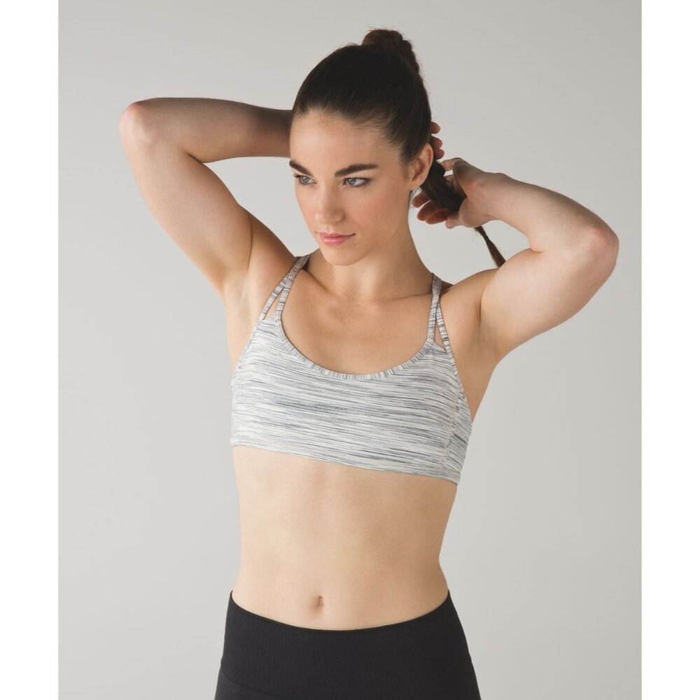 Lululemon Women's Lighten Up Extra Strappy Sports Yoga Hiking Bra Size 8